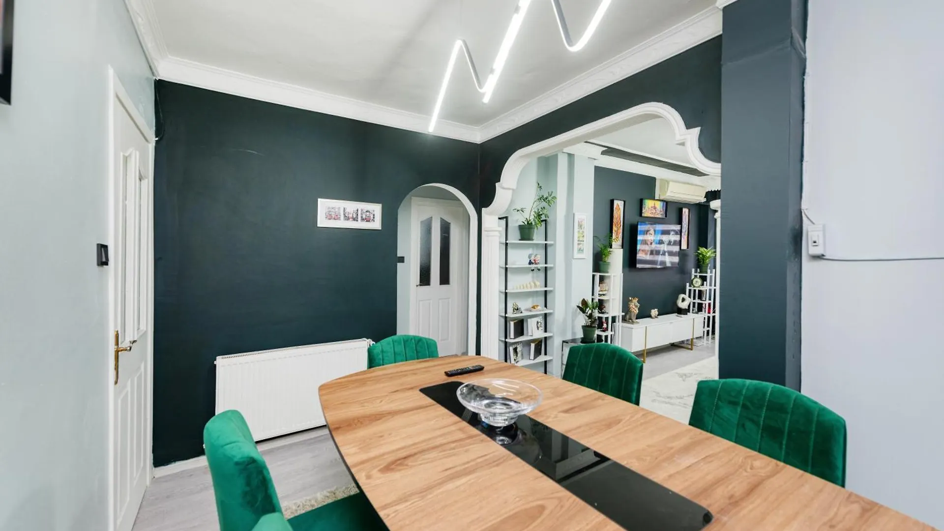 Alina Palas Istanbul Apartment