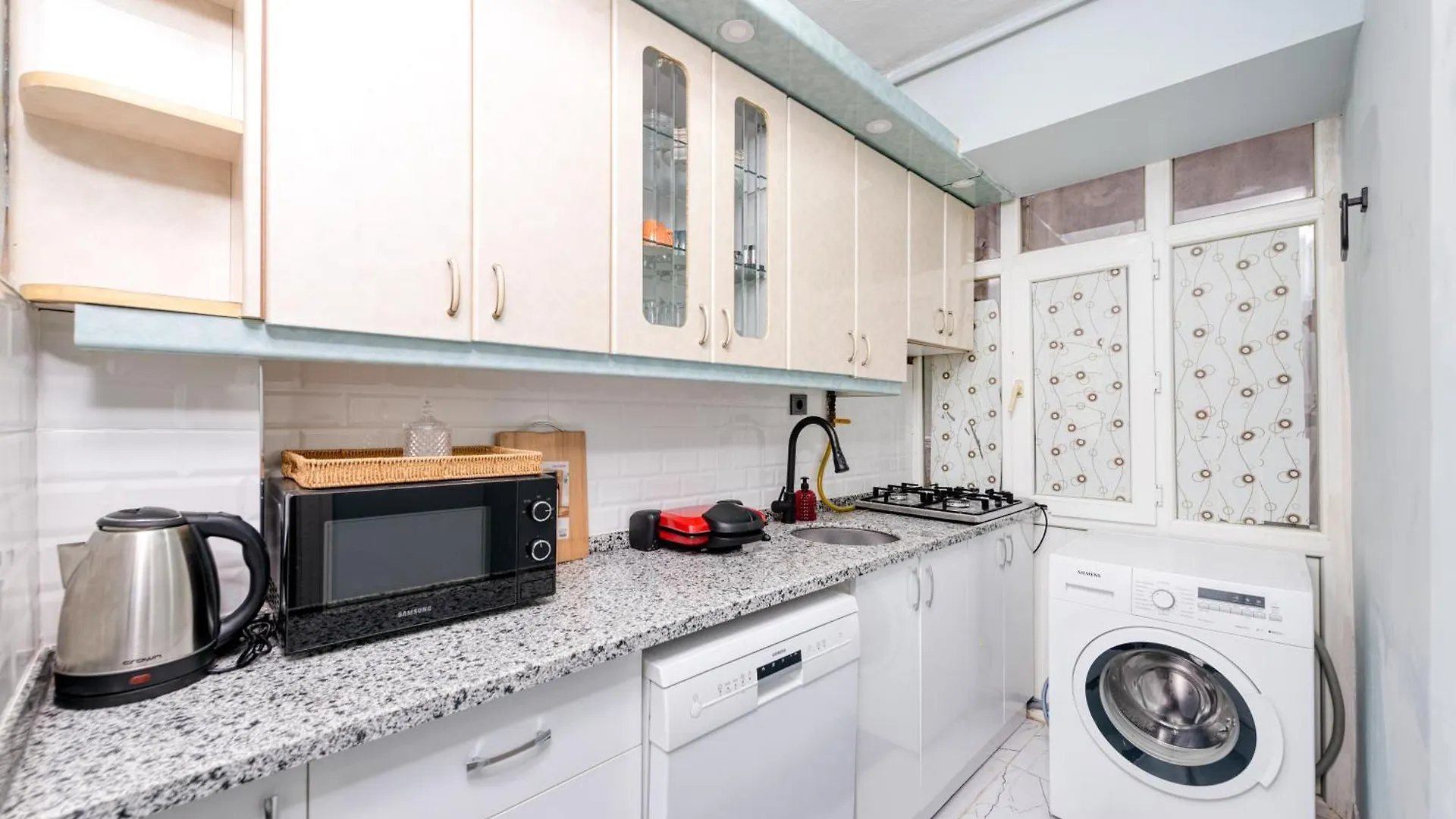 Alina Palas Istanbul Apartment